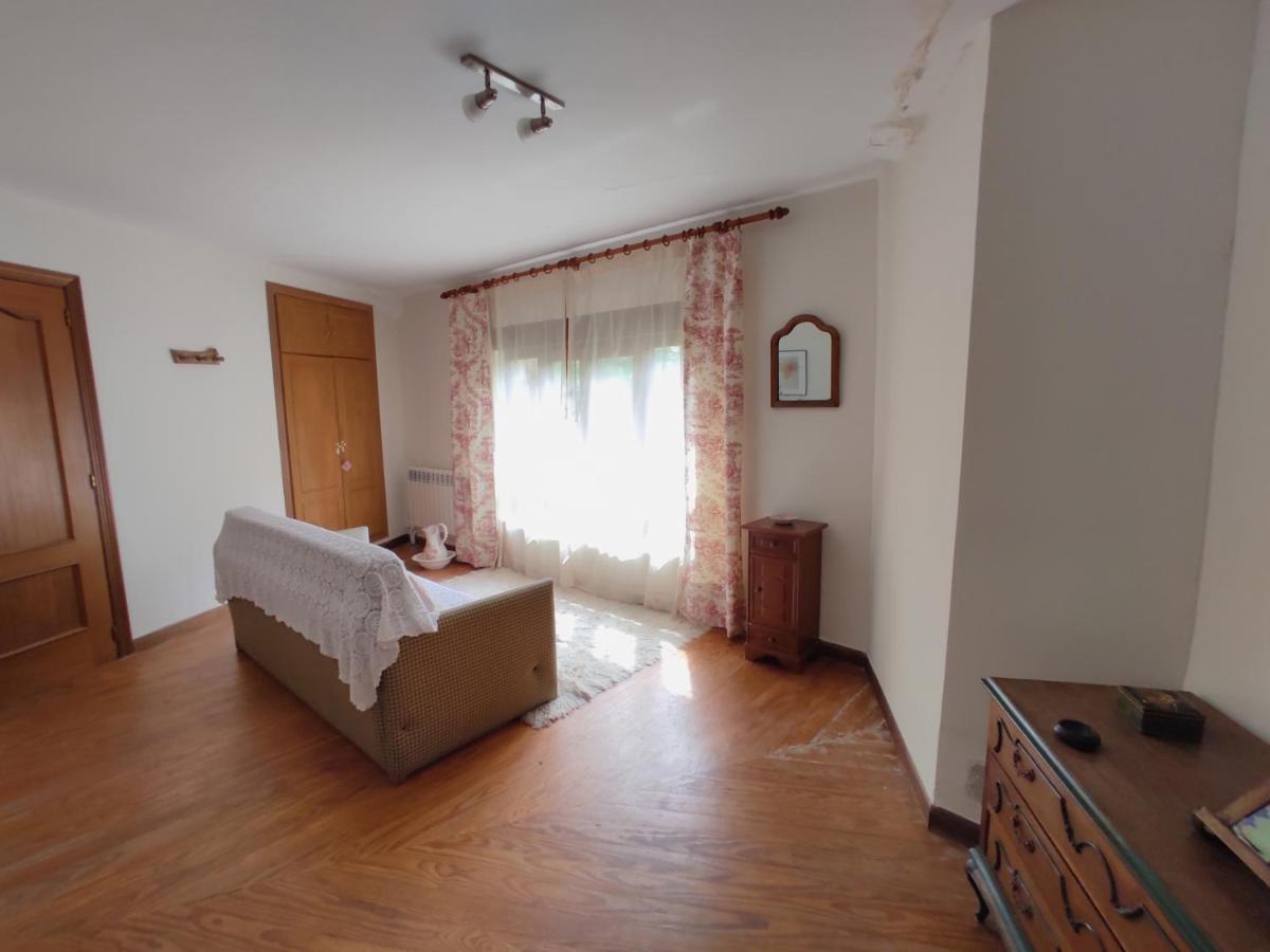 Pensjonat Centro Jardin Mandala Valberzoso Zewnętrze zdjęcie