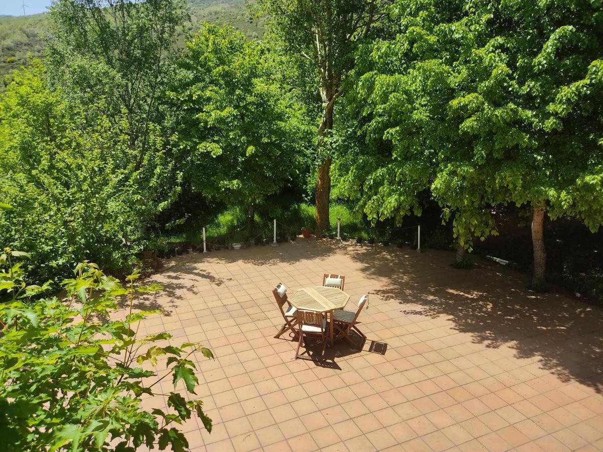 Pensjonat Centro Jardin Mandala Valberzoso Zewnętrze zdjęcie