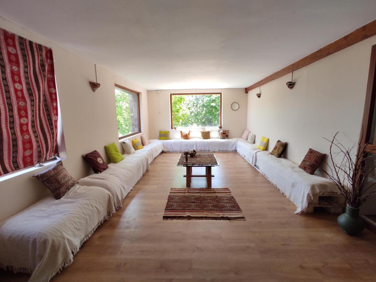 Pensjonat Centro Jardin Mandala Valberzoso Zewnętrze zdjęcie